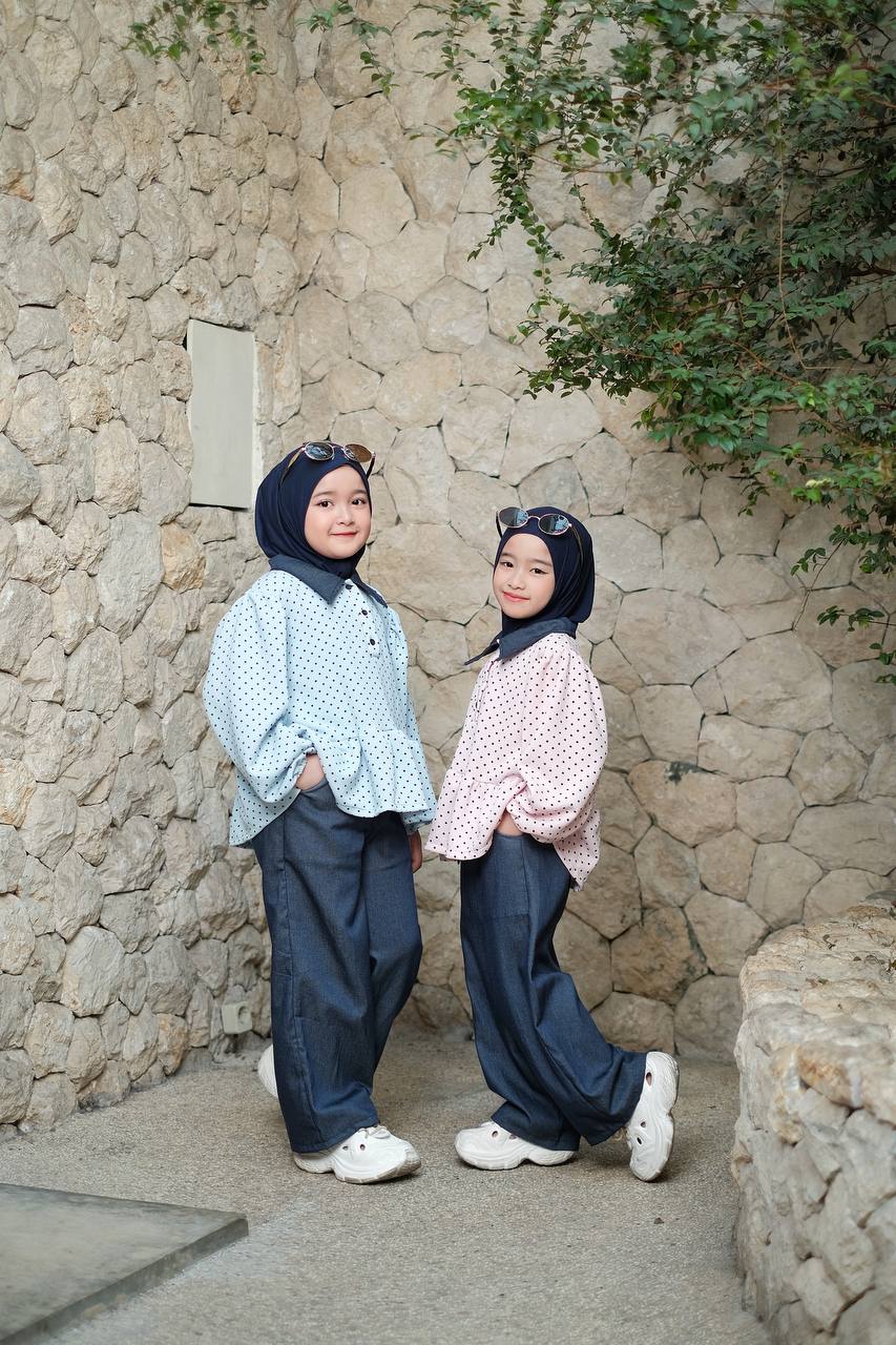 Agatha one set