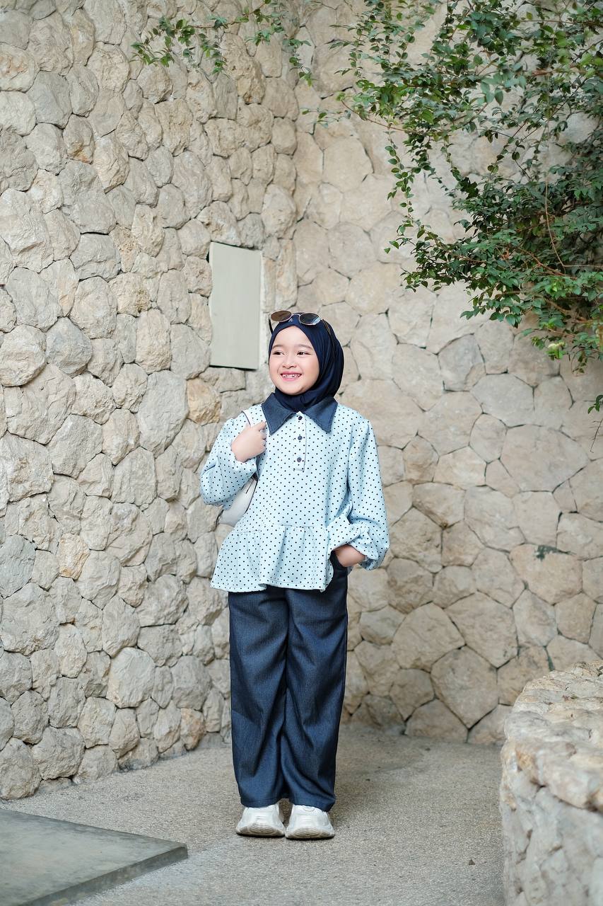 Agatha one set