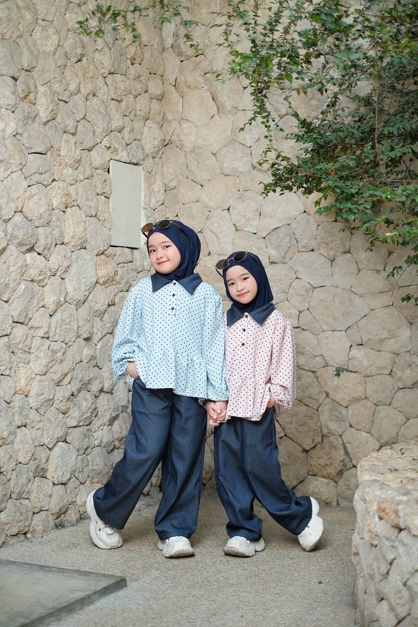Agatha one set