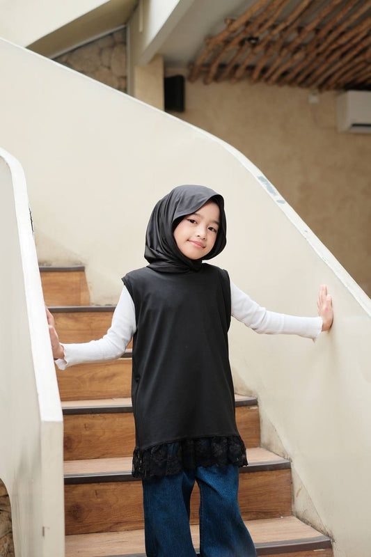 Ivy lace inner